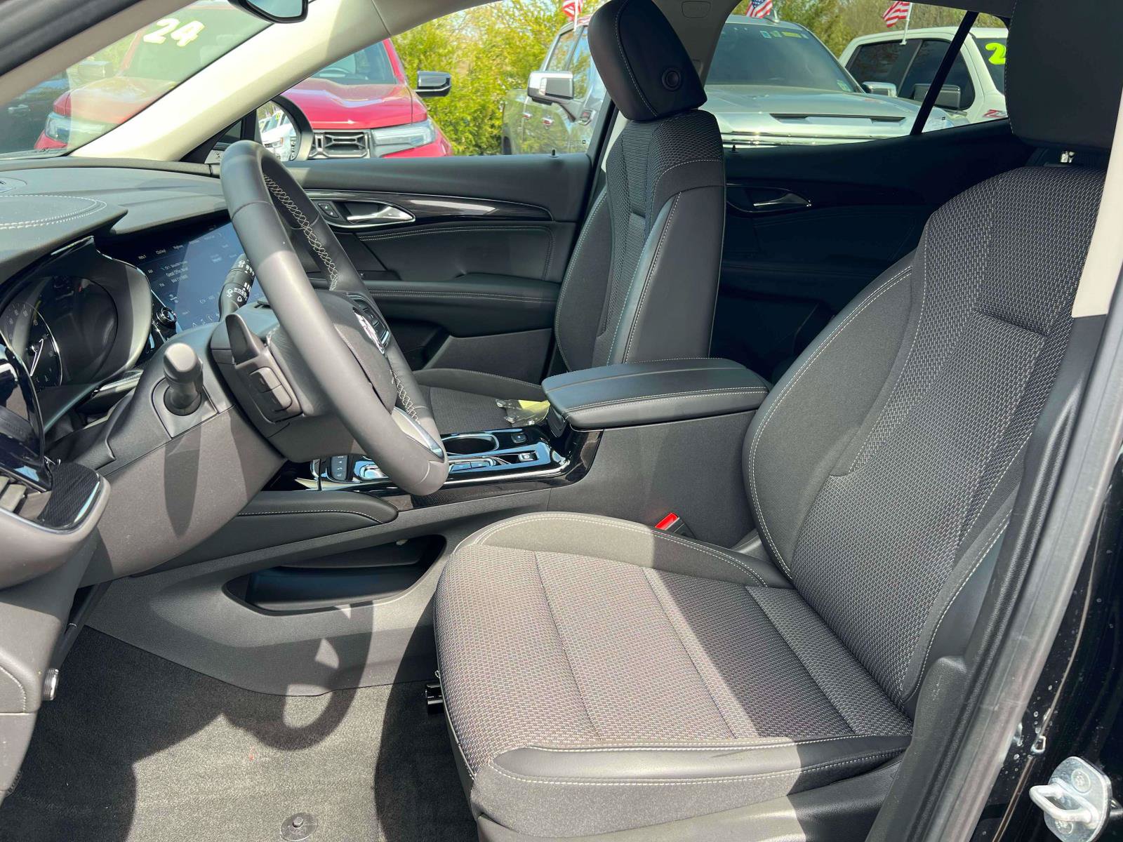 Used 2023 Buick Envision Preferred AWD/4WD image 22