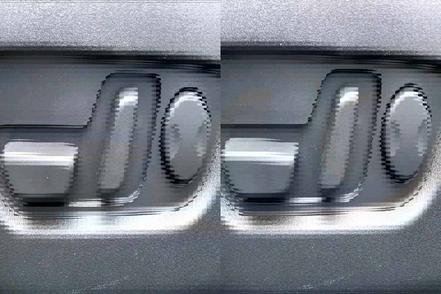 Used 2024 MAZDA CX-90 Plug-In Hybrid w/ Preferred image 35