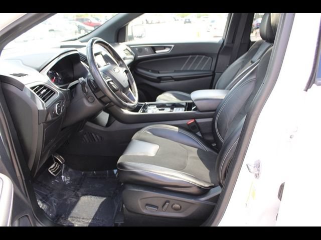 Used 2020 Ford Edge ST w/ Equipment Group 401A AWD/4WD image 17