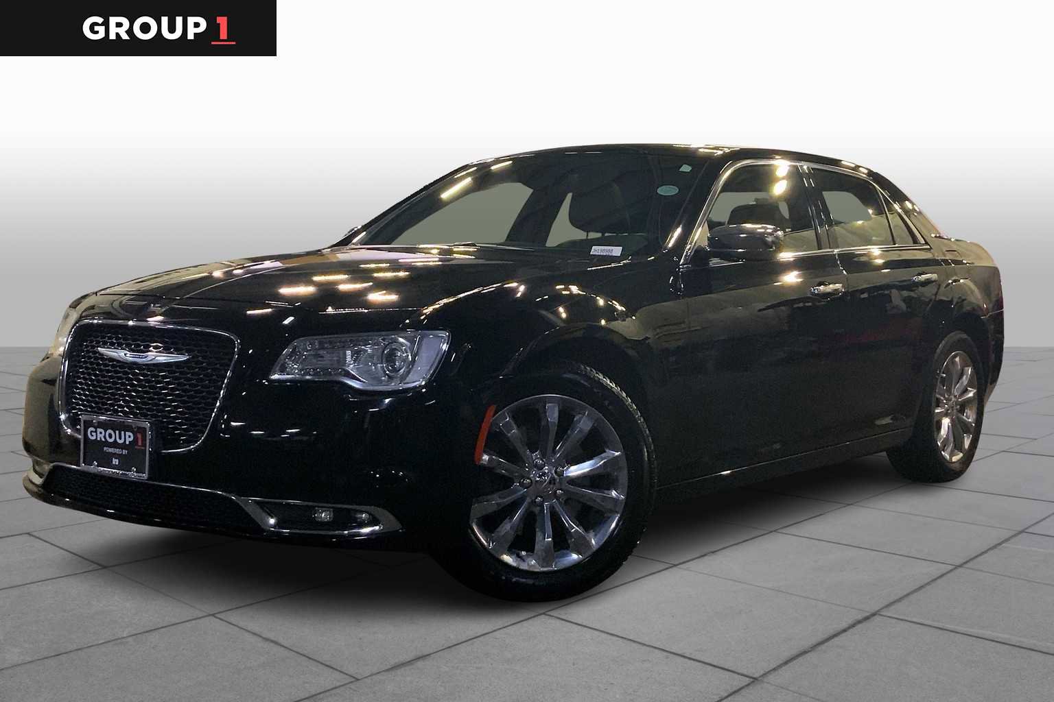 Used 2018 Chrysler 300 Limited w/ Light Group