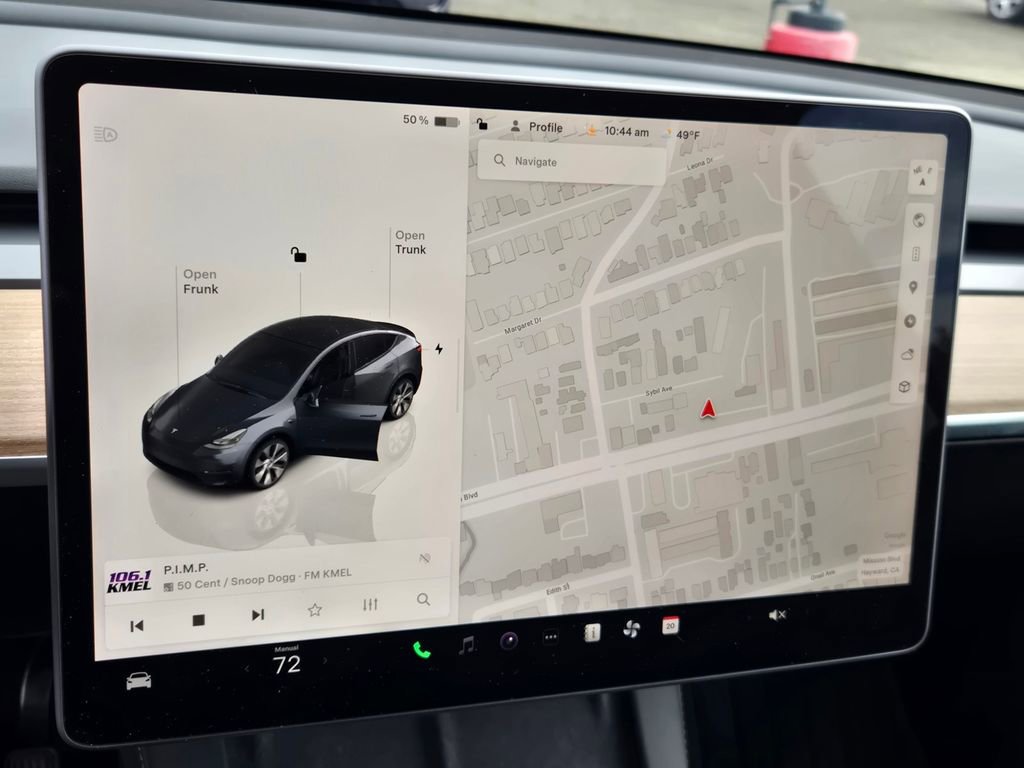 Used 2023 Tesla Model Y Long Range image 18