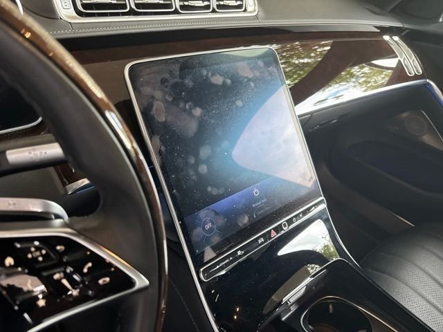 Used 2025 Mercedes-Benz S 500 4MATIC image 9