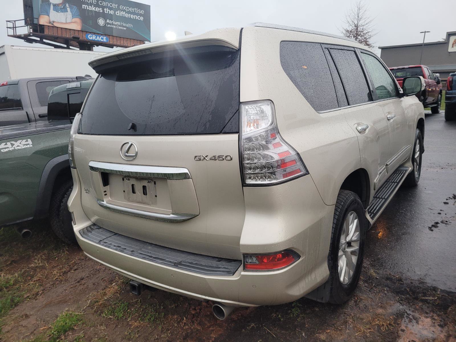 Used 2016 Lexus GX 460 image 5