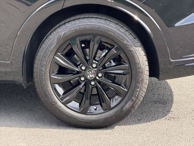 Used 2024 Buick Envista Sport Touring w/ Convenience I Package FWD image 10