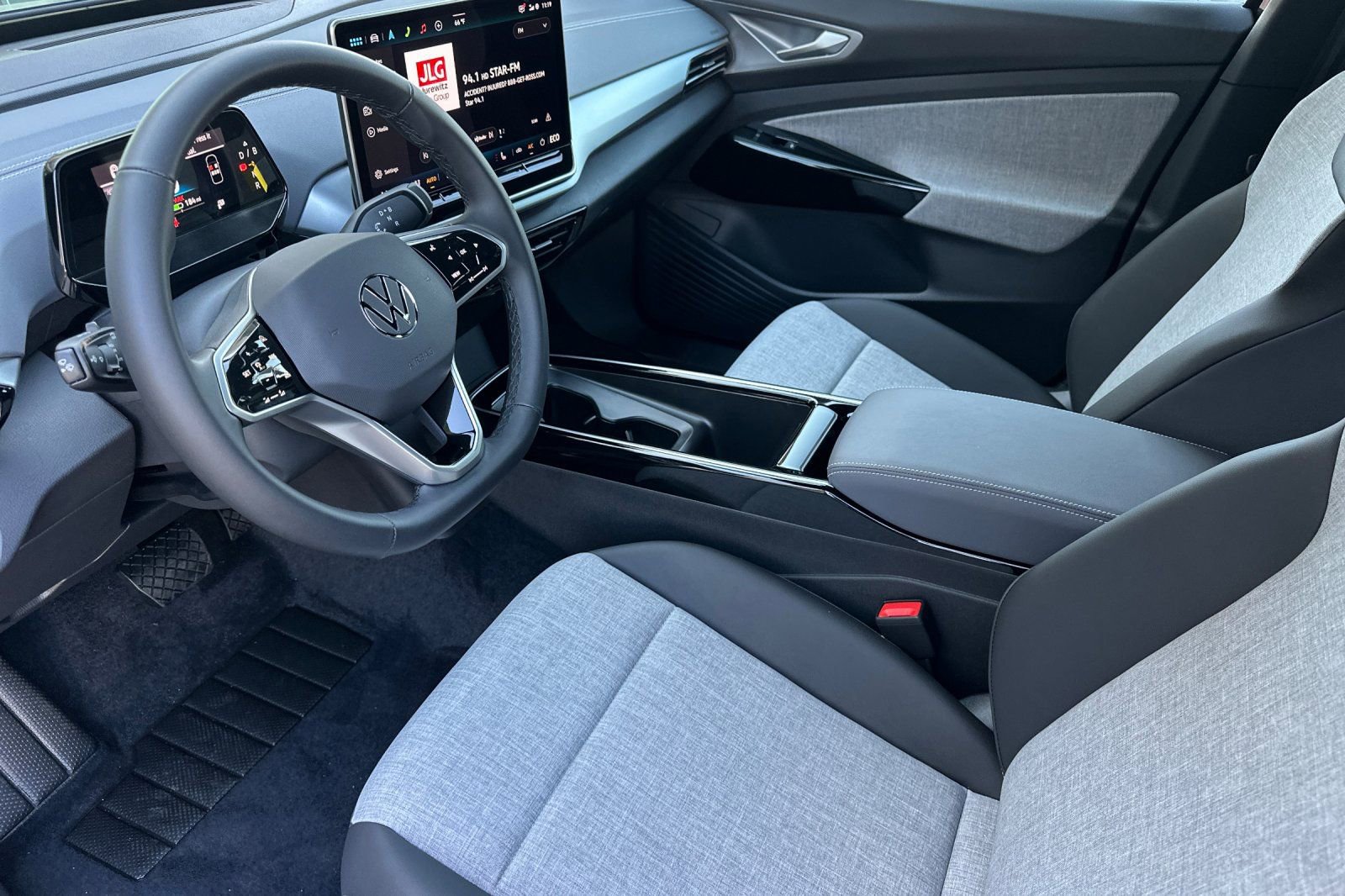 New 2026 Volkswagen ID.4 Pro image 8