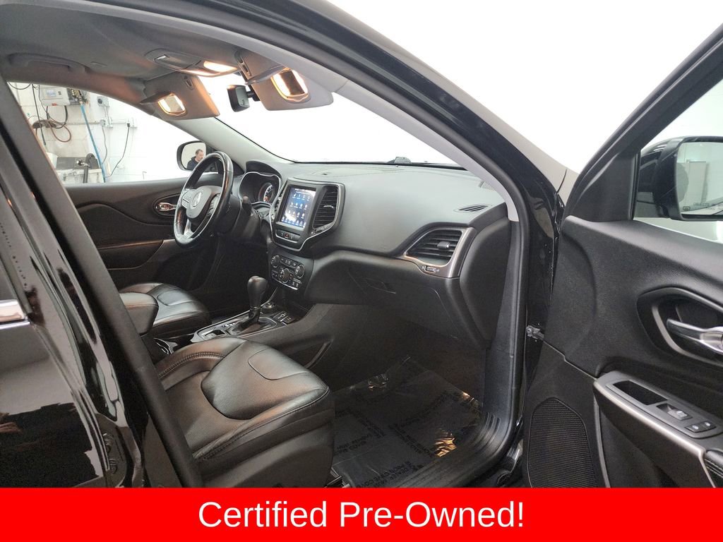 Certified 2021 Jeep Cherokee Latitude Lux w/ Comfort/Convenience Group image 32