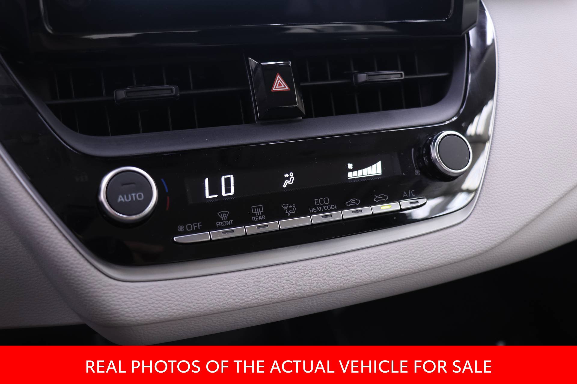 Certified 2025 Toyota Corolla LE FWD image 7