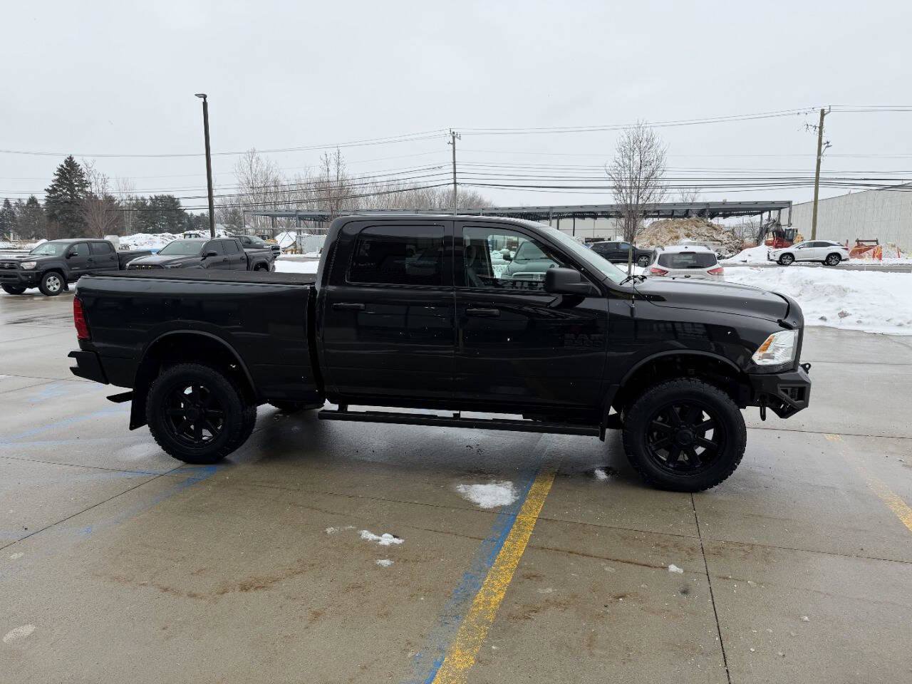 Used 2018 RAM 2500 SLT image 5