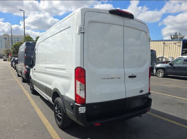 Used 2019 Ford Transit 150 148 Medium Roof image 5