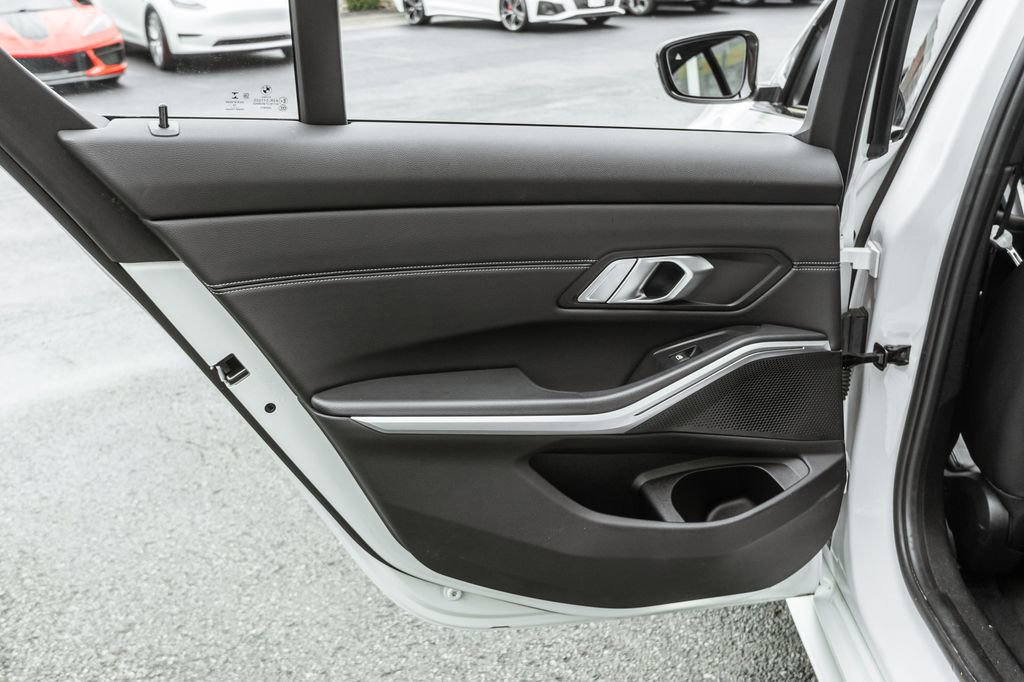 Used 2020 BMW M340i xDrive w/ Premium Package image 32