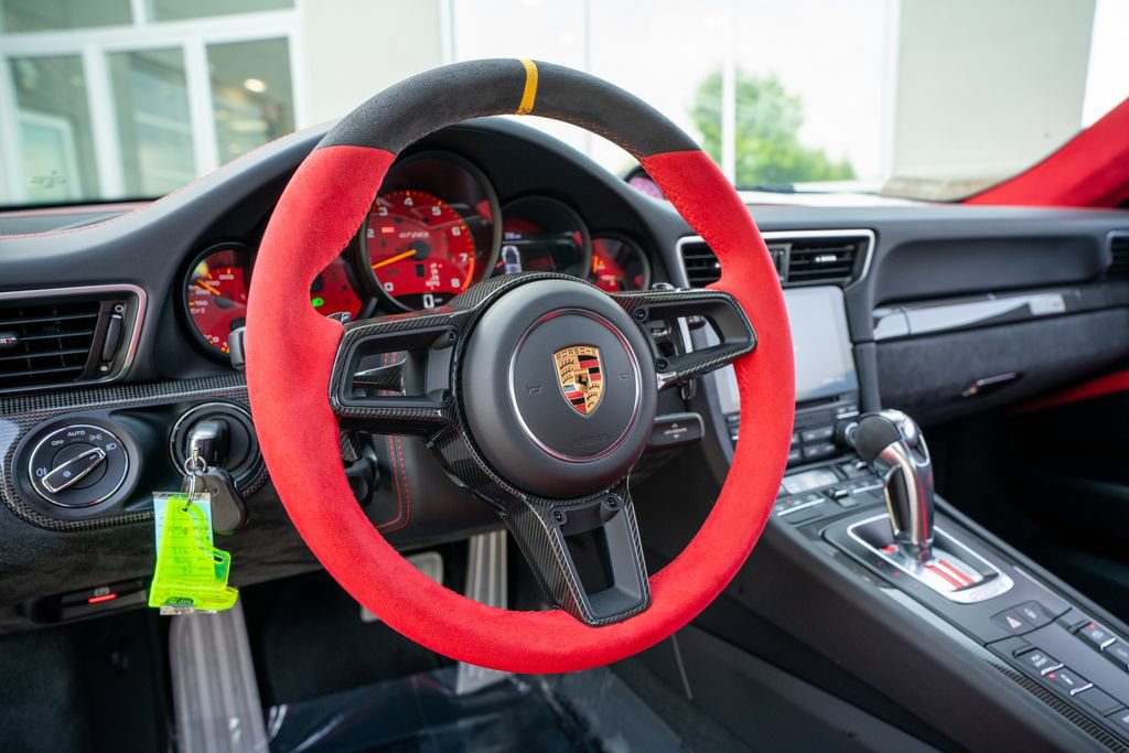 Used 2018 Porsche 911 GT2 RS RWD image 38