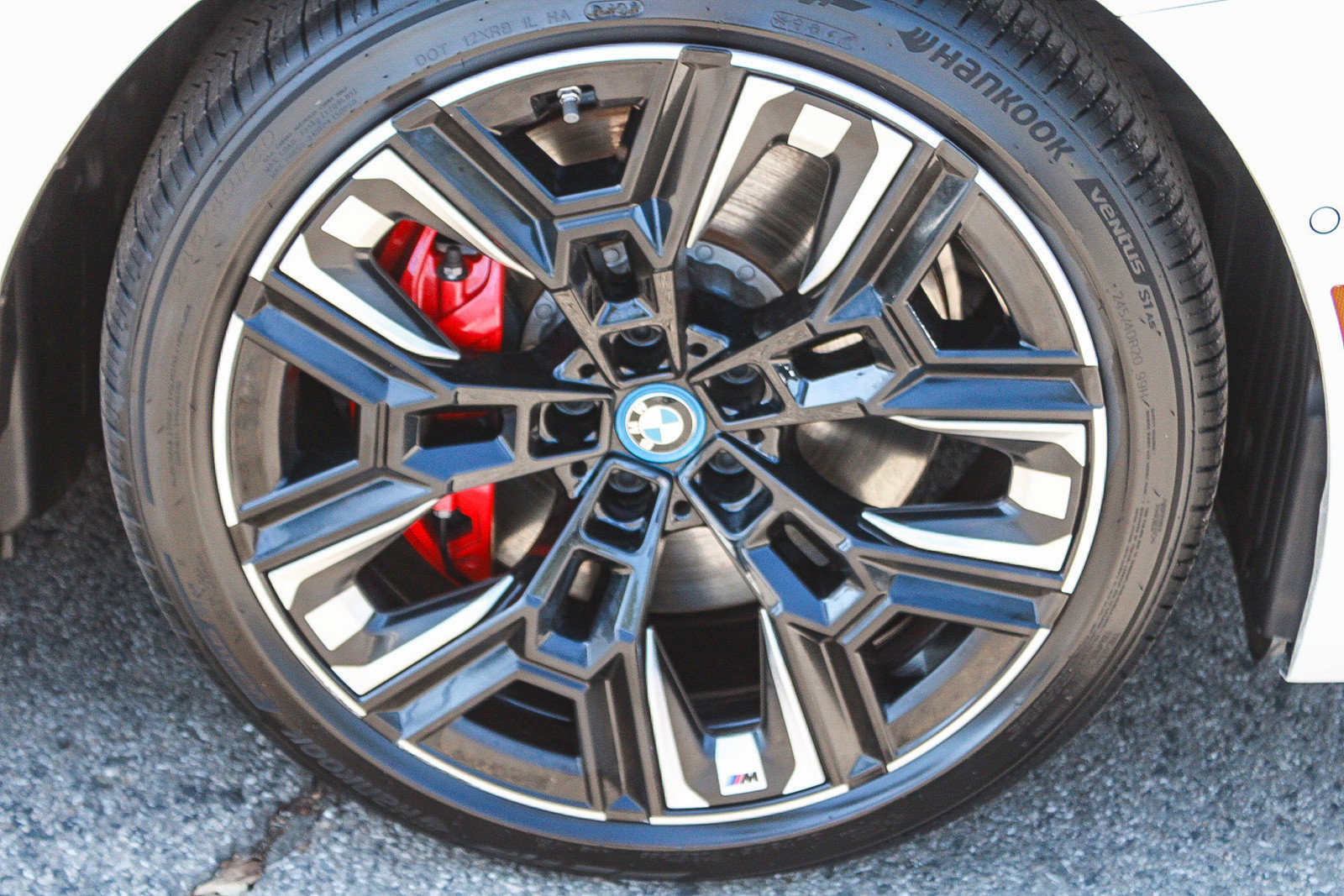 Used 2024 BMW i5 M60 w/ Premium Package AWD/4WD image 10