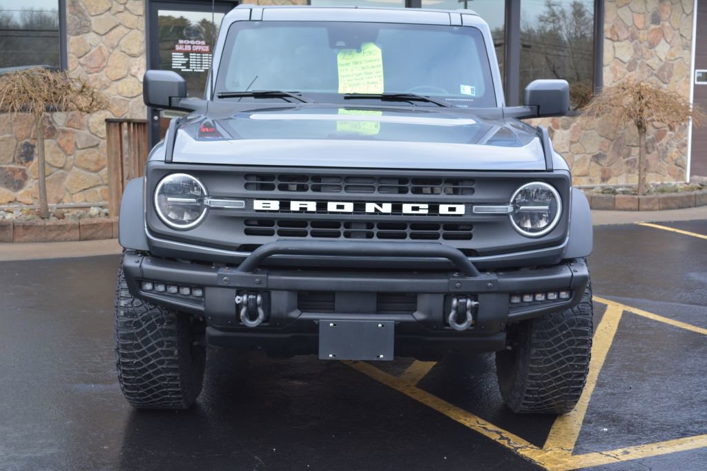 Used 2023 Ford Bronco Black Diamond w/ Sasquatch Package image 2