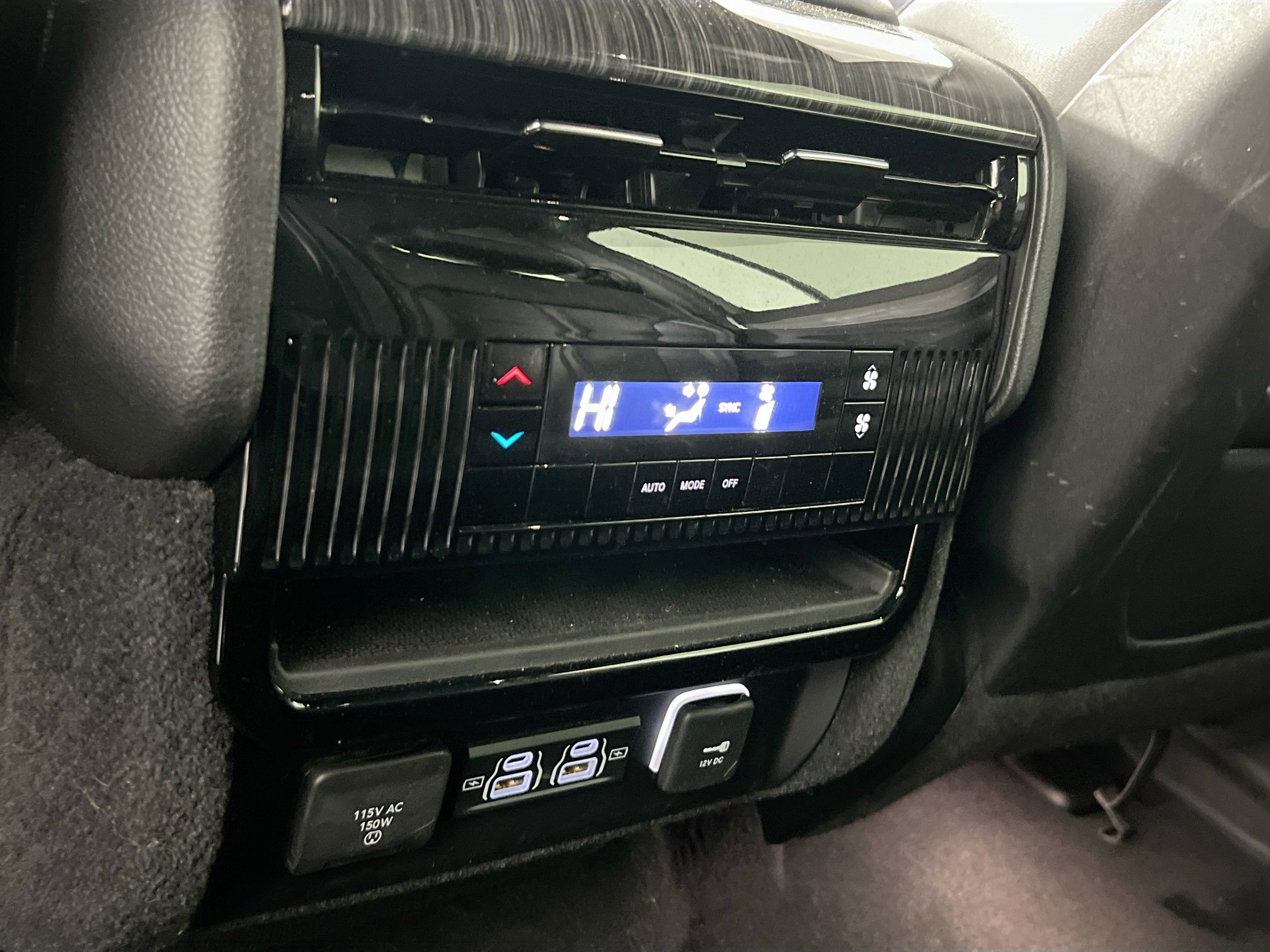 Used 2022 Jeep Wagoneer Series II image 26