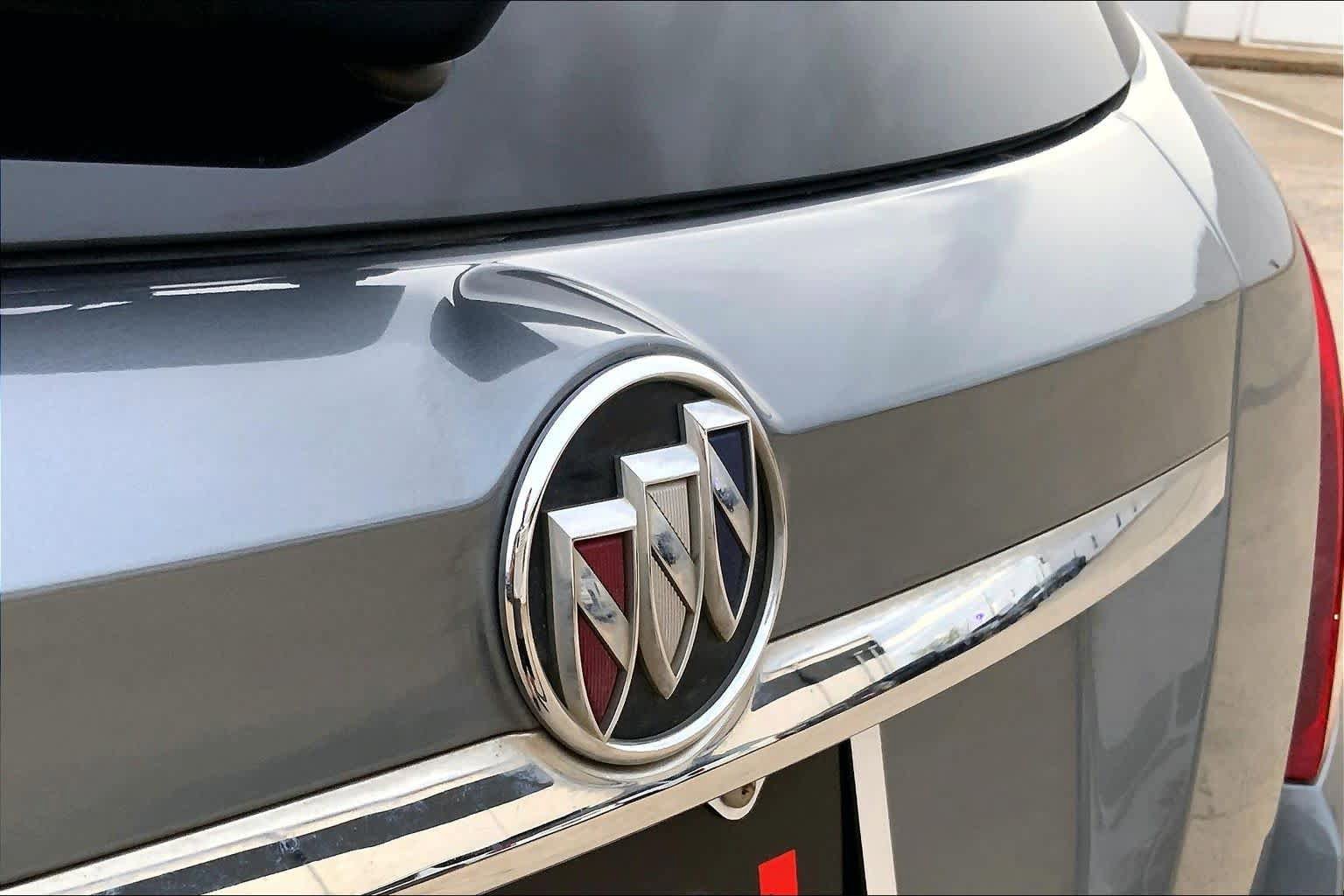 Used 2019 Buick Encore Preferred image 31