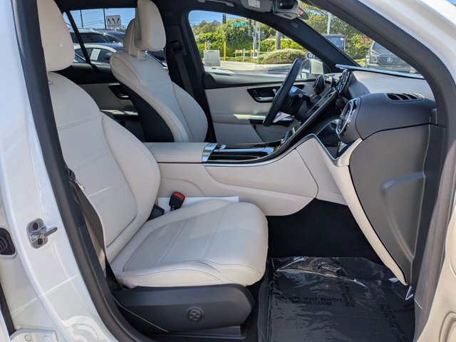Used 2026 Mercedes-Benz GLC 300 4MATIC image 21
