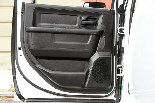 Used 2018 RAM 3500 Tradesman w/ Chrome Appearance Group AWD/4WD image 34