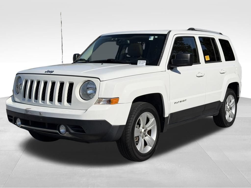 Used 2015 Jeep Patriot Limited w/ Sun/Sound Group FWD image 3