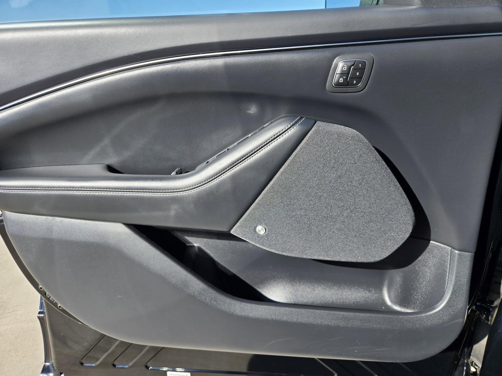 Used 2023 Ford Mustang Mach-E Premium image 21