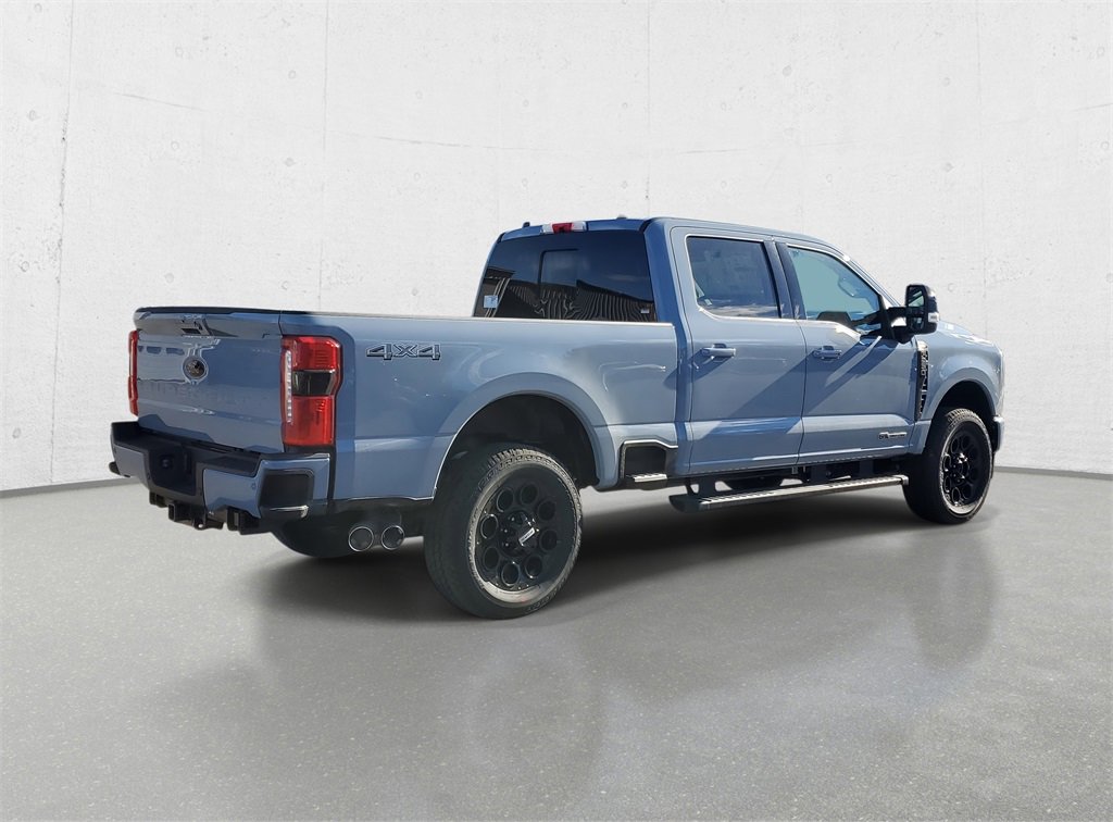 New 2026 Ford F250 Lariat w/ Black Appearance Package image 7