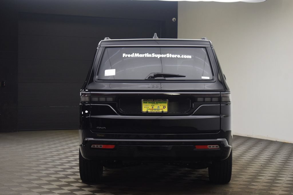 New 2026 Jeep Grand Wagoneer L Summit AWD/4WD image 12