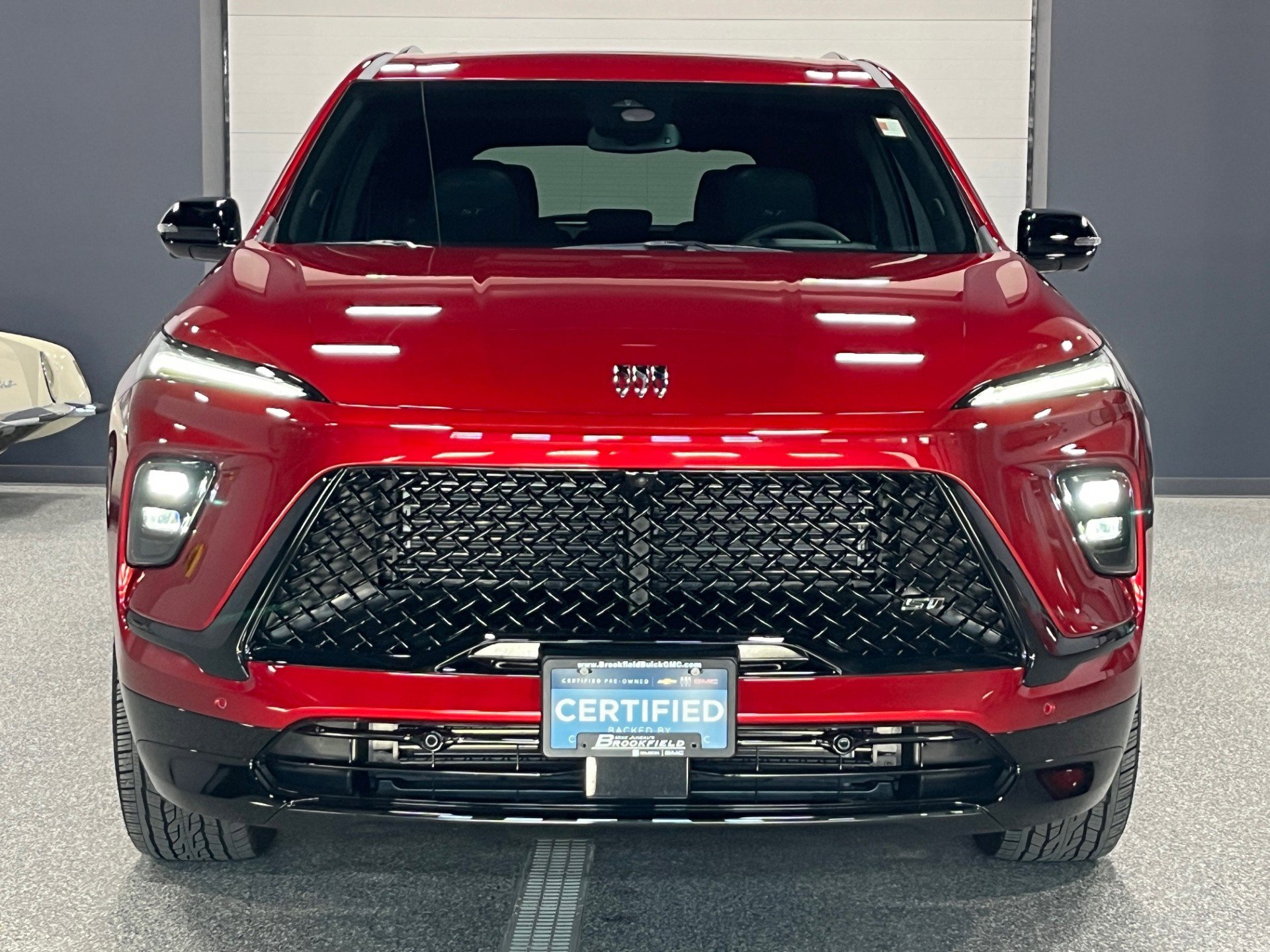 Certified 2025 Buick Enclave Sport Touring w/ Super Cruise Package image 8