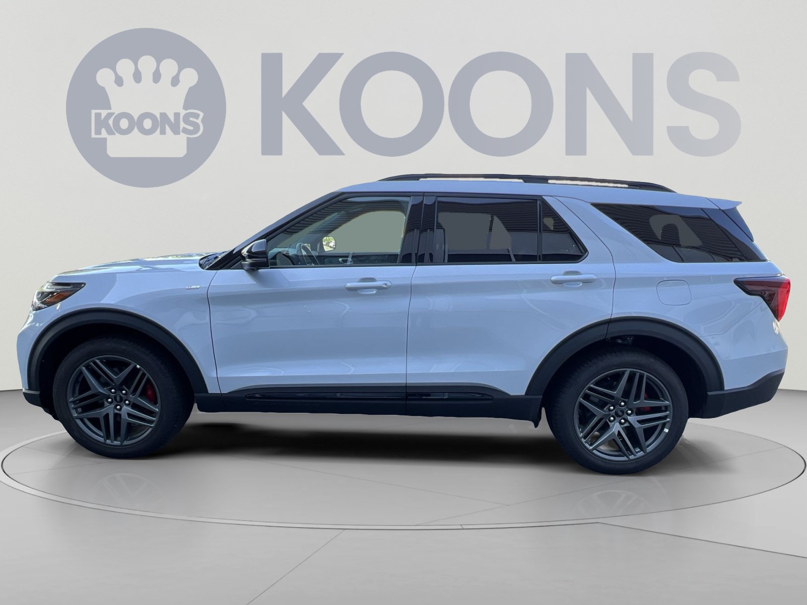 New 2026 Ford Explorer ST-Line w/ ST-Line Street Pack AWD/4WD image 7
