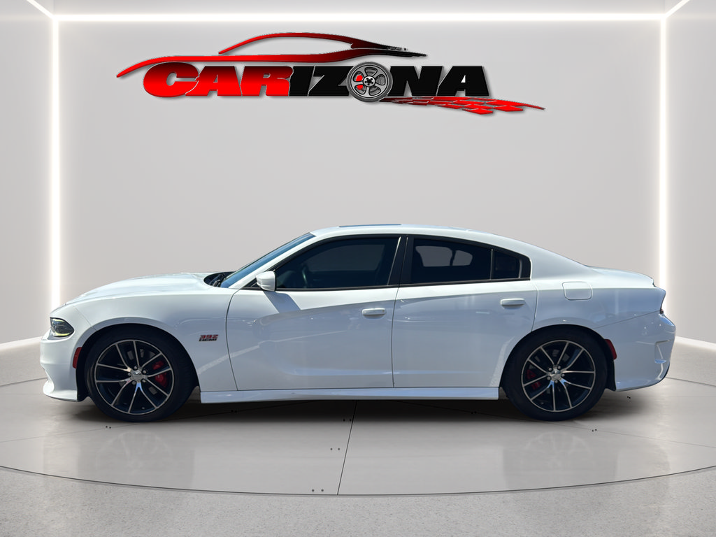 Used 2016 Dodge Charger R/T Scat Pack w/ Technology Group RWD image 10