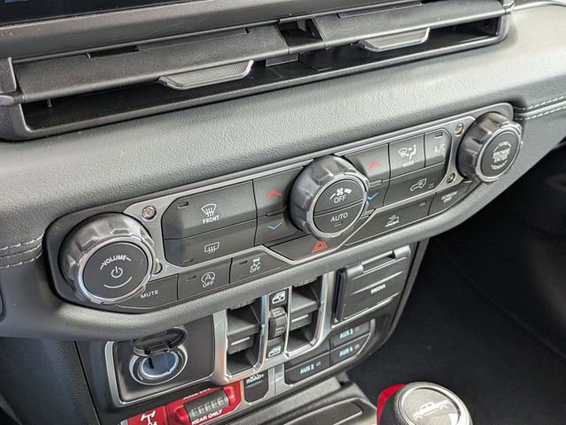 New 2026 Jeep Gladiator Mojave image 21