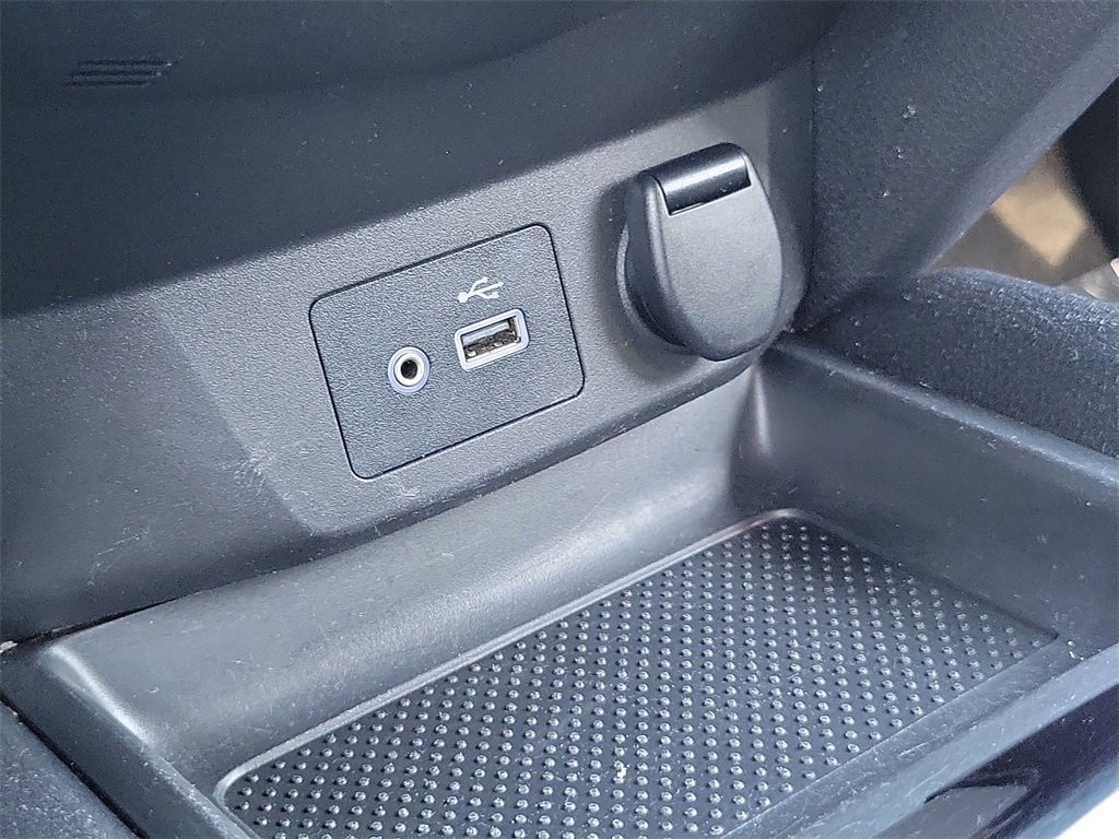 Used 2021 Nissan Rogue Sport S image 10