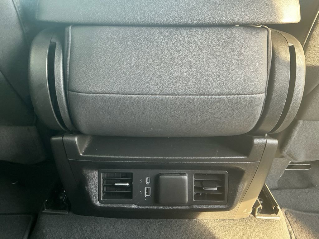 Used 2024 GMC Sierra 1500 SLT image 20