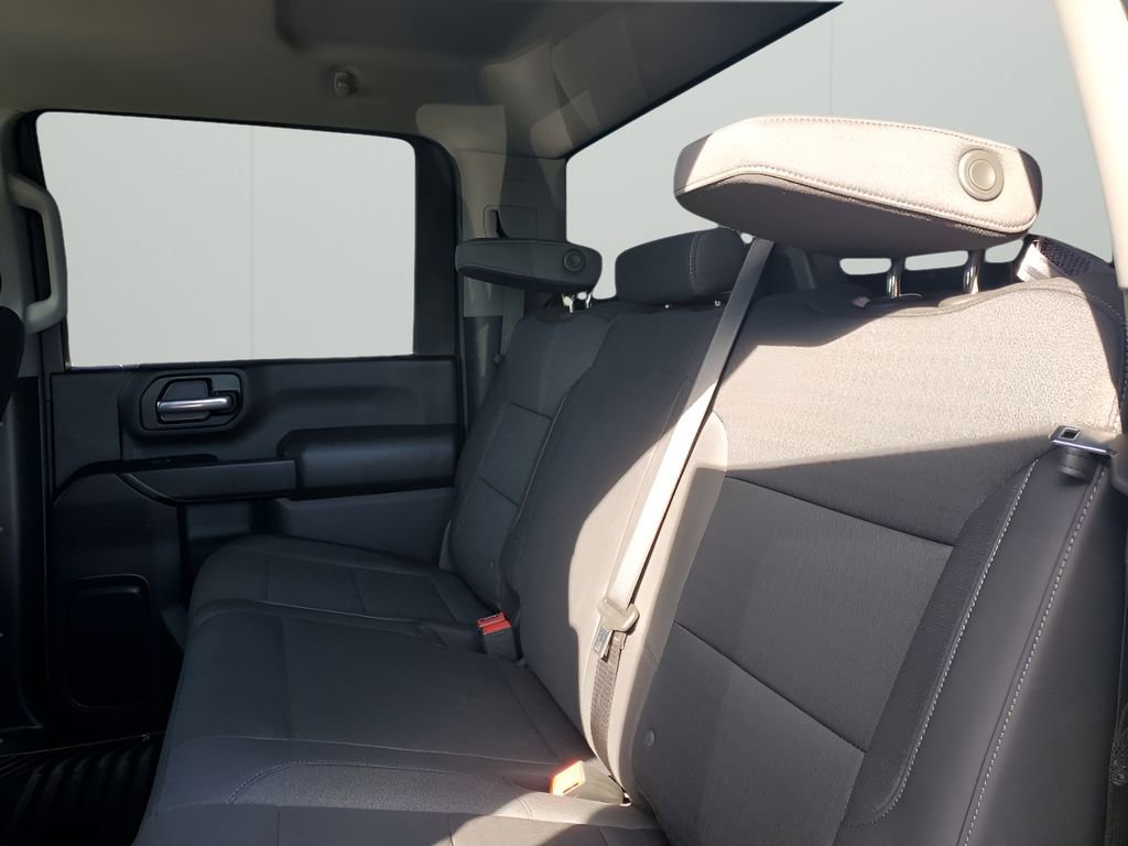 Used 2025 Chevrolet Silverado 2500 Custom w/ Custom Value Package image 19