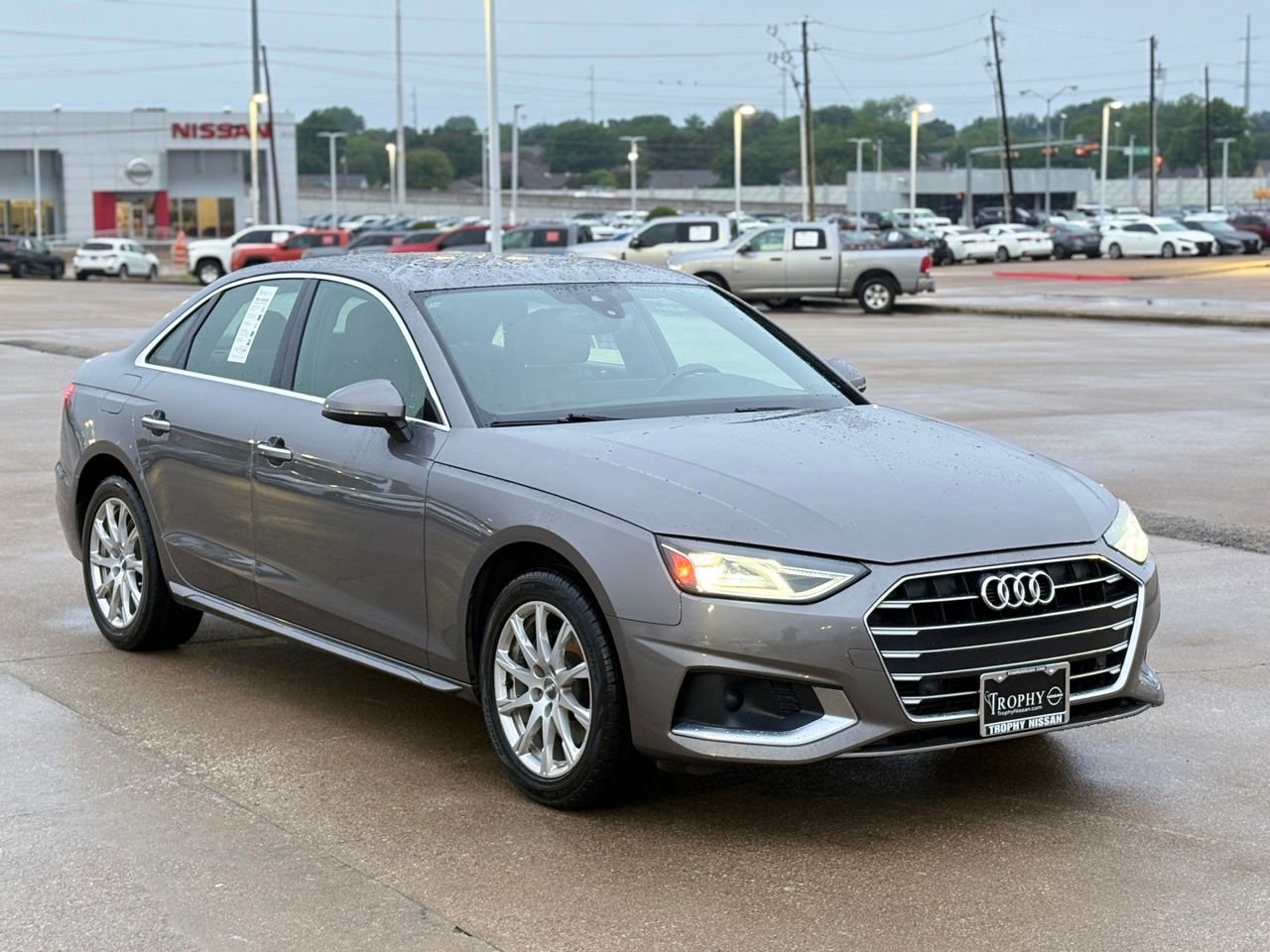 Used 2020 Audi A4 2.0T Premium w/ Convenience Package FWD image 5