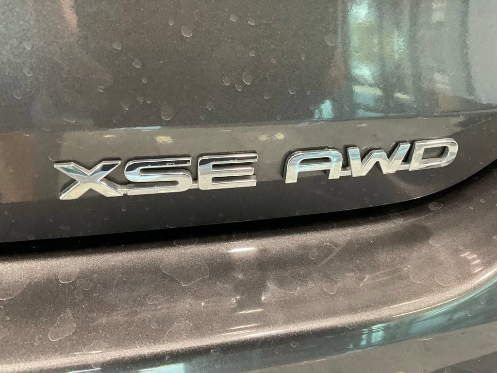 Used 2023 Toyota Highlander XSE AWD/4WD image 25