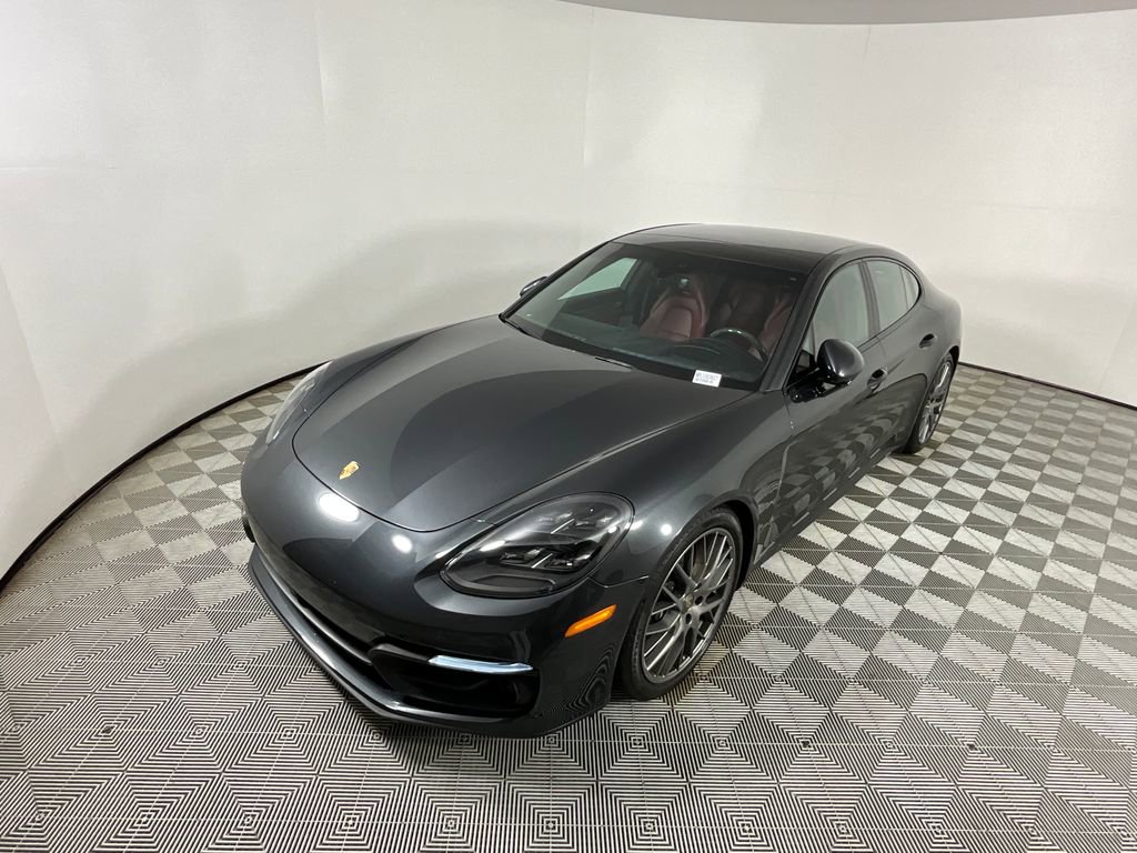 Used 2023 Porsche Panamera 4 Platinum Edition AWD/4WD image 9