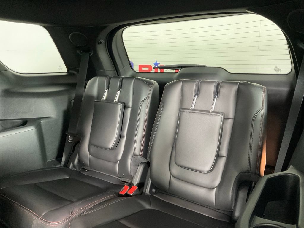 Used 2018 Ford Explorer Sport w/ Equipment Group 401A AWD/4WD image 17