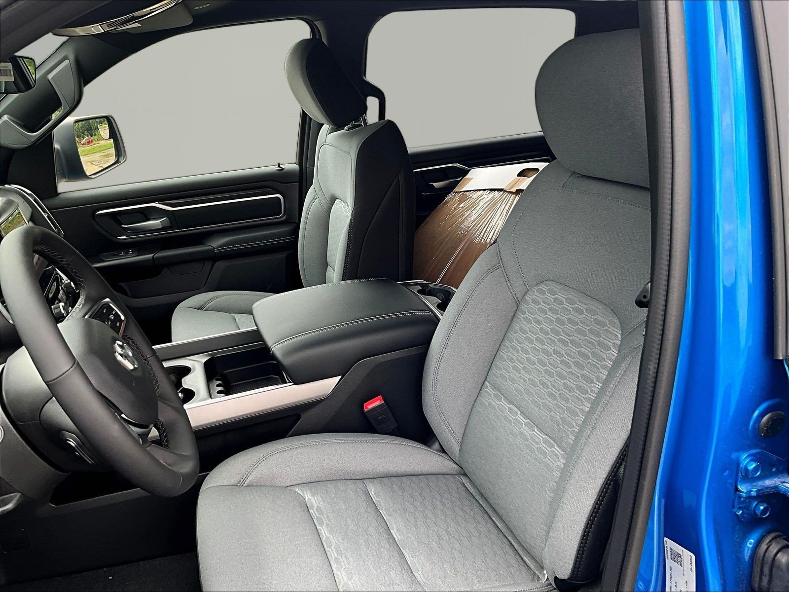 New 2026 RAM 1500 Big Horn AWD/4WD image 17