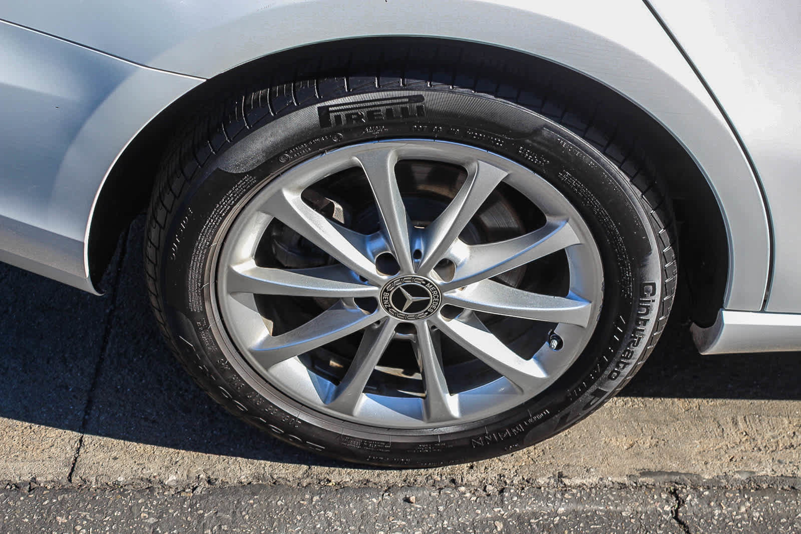 Used 2022 Mercedes-Benz A 220 image 8