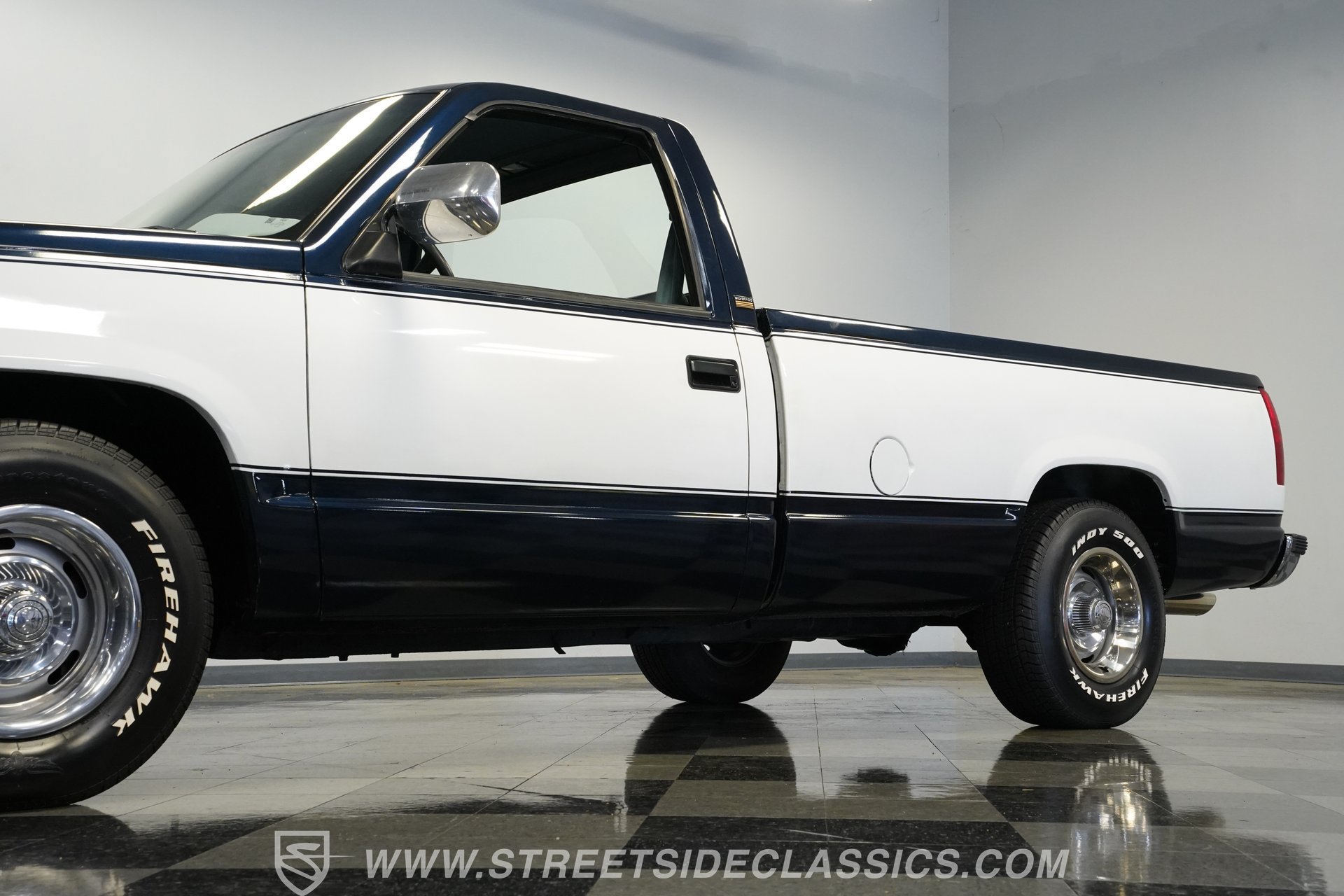 Used 1989 Chevrolet Silverado 1500 2WD Regular Cab image 23