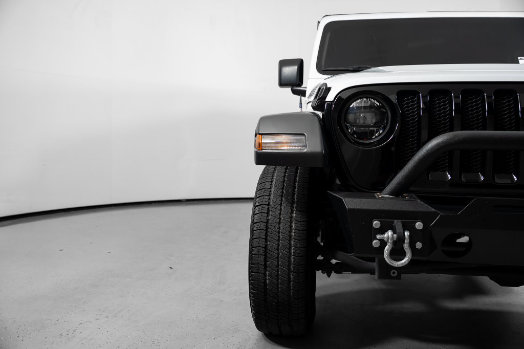 Used 2023 Jeep Wrangler Sport AWD/4WD image 18