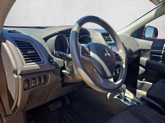Used 2021 Mitsubishi Outlander Sport ES FWD image 11