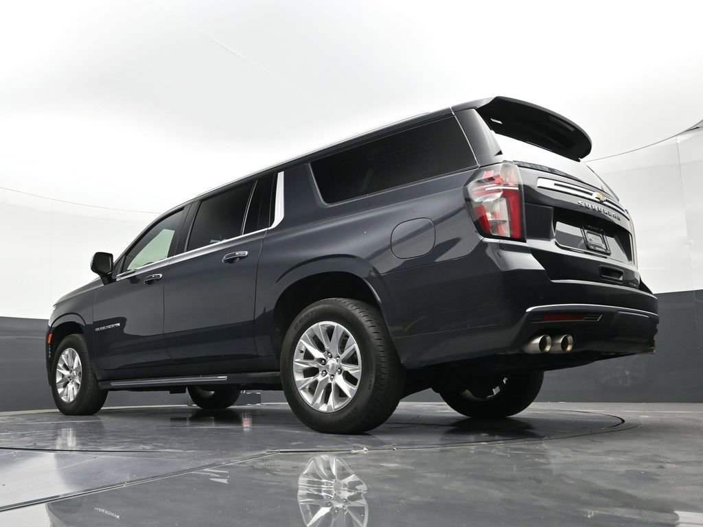 Used 2024 Chevrolet Suburban Premier RWD image 22