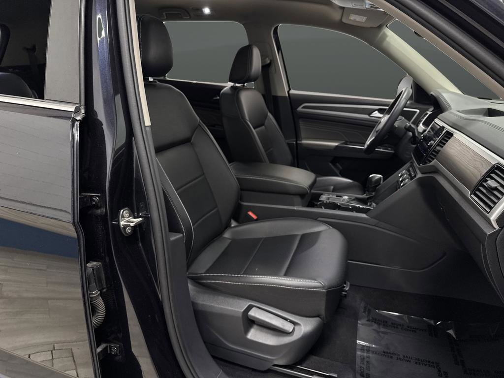 Used 2022 Volkswagen Atlas SE w/ Panoramic Sunroof Package image 29