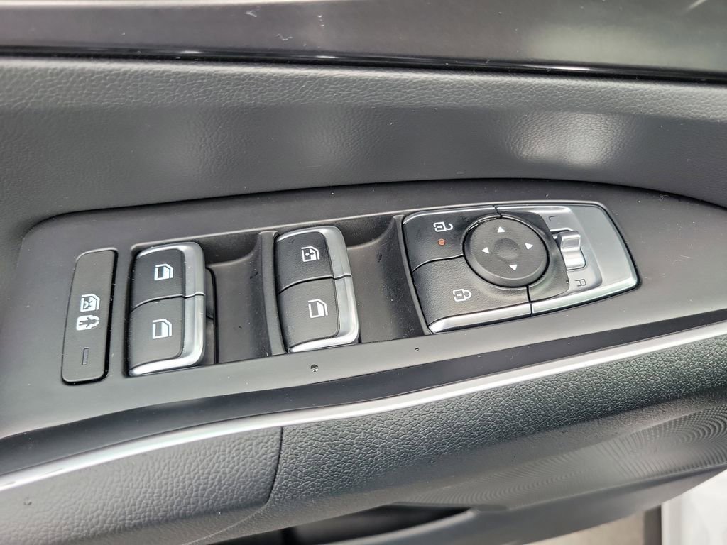 Used 2025 Kia Sorento EX image 20