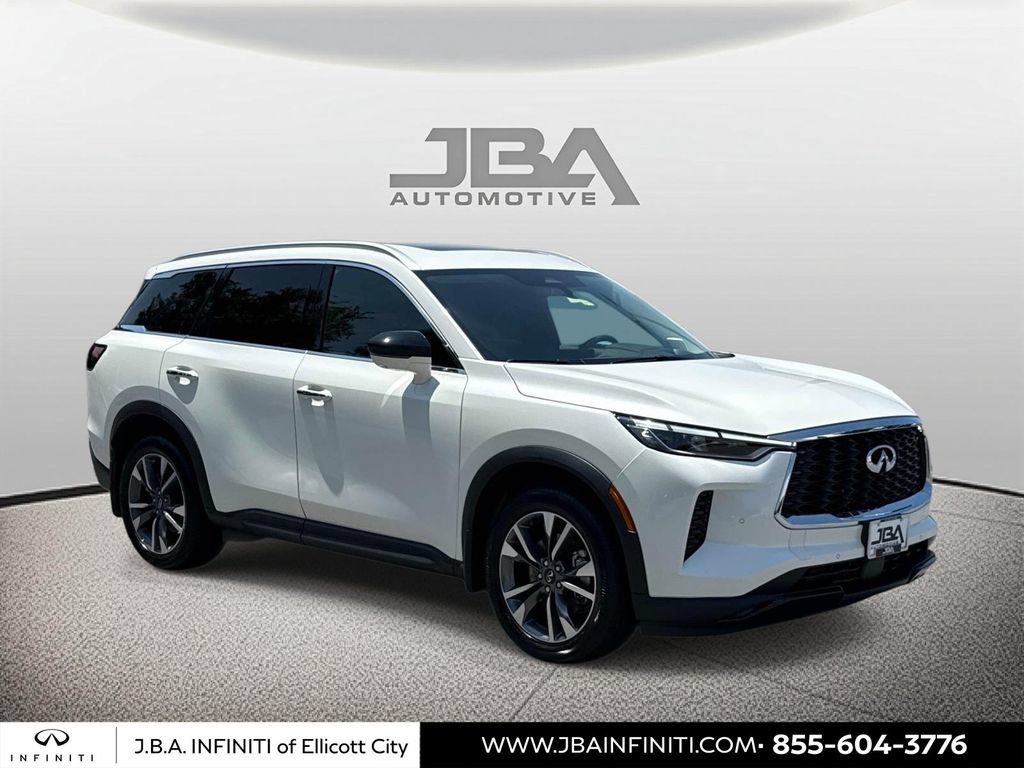 Certified 2025 INFINITI QX60 Luxe w/ Vision Package AWD/4WD image 1