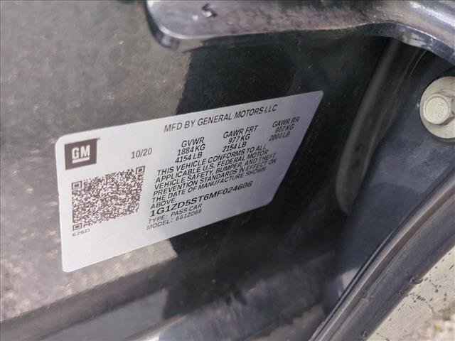 Used 2021 Chevrolet Malibu LT FWD image 15