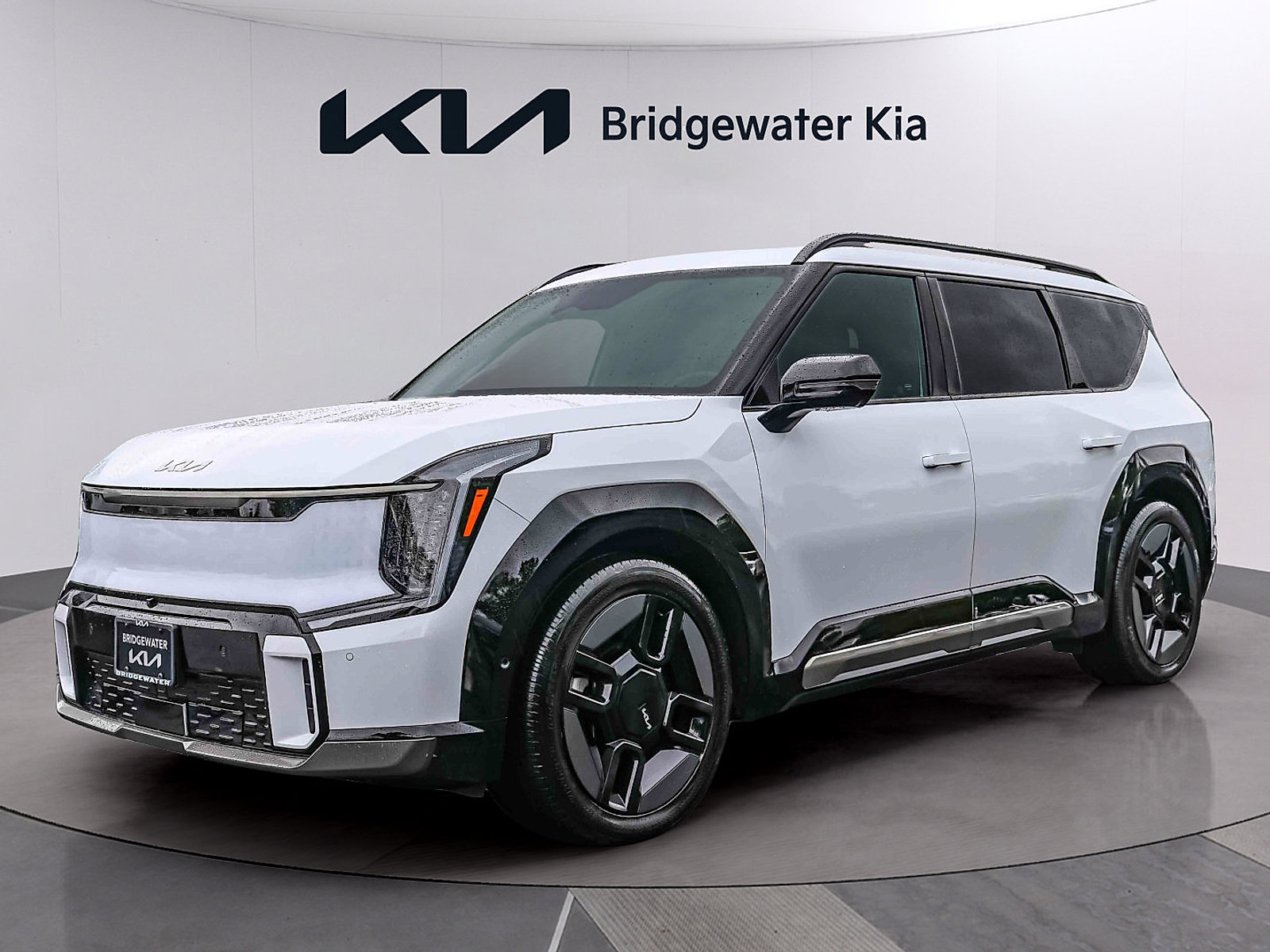 Certified 2026 Kia EV9 GT-Line AWD/4WD image 3