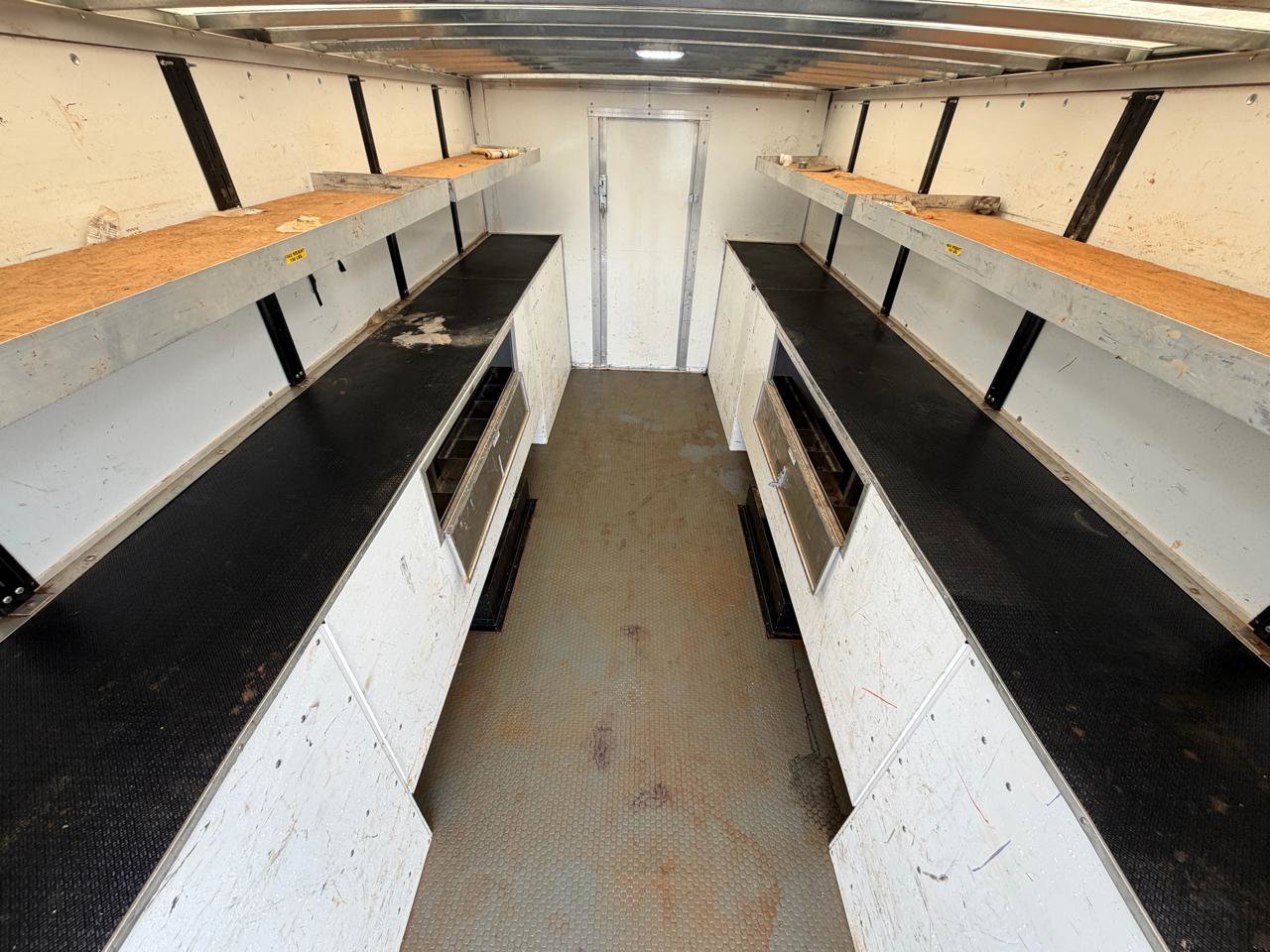 Used 2023 Ford E-450 and Econoline 450 Super Duty w/ Power Windows & Locks Group RWD image 25