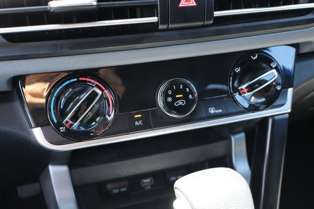 Used 2023 Kia Seltos LX AWD/4WD image 19
