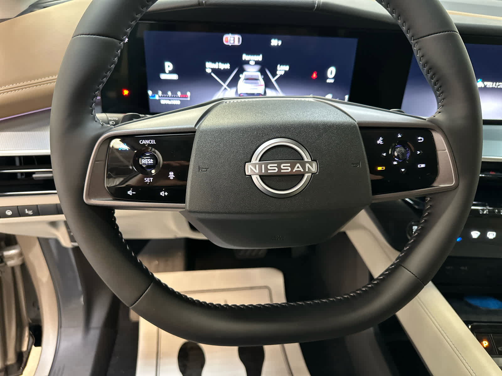 New 2026 Nissan Murano Platinum image 14